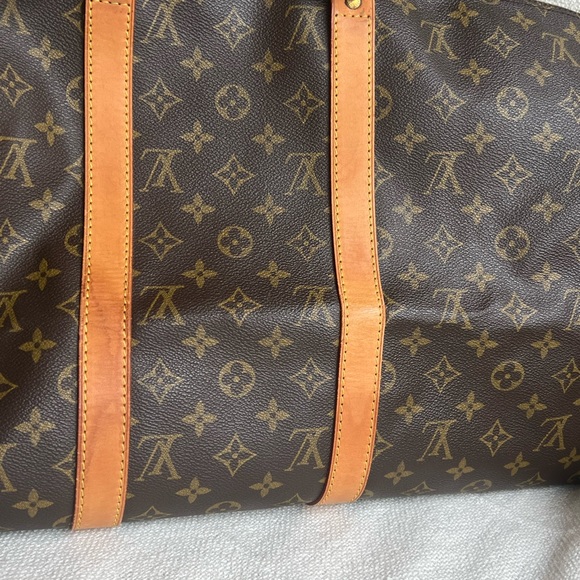 Authentic Louis Vuitton Keepall 55 - Picture 11 of 15